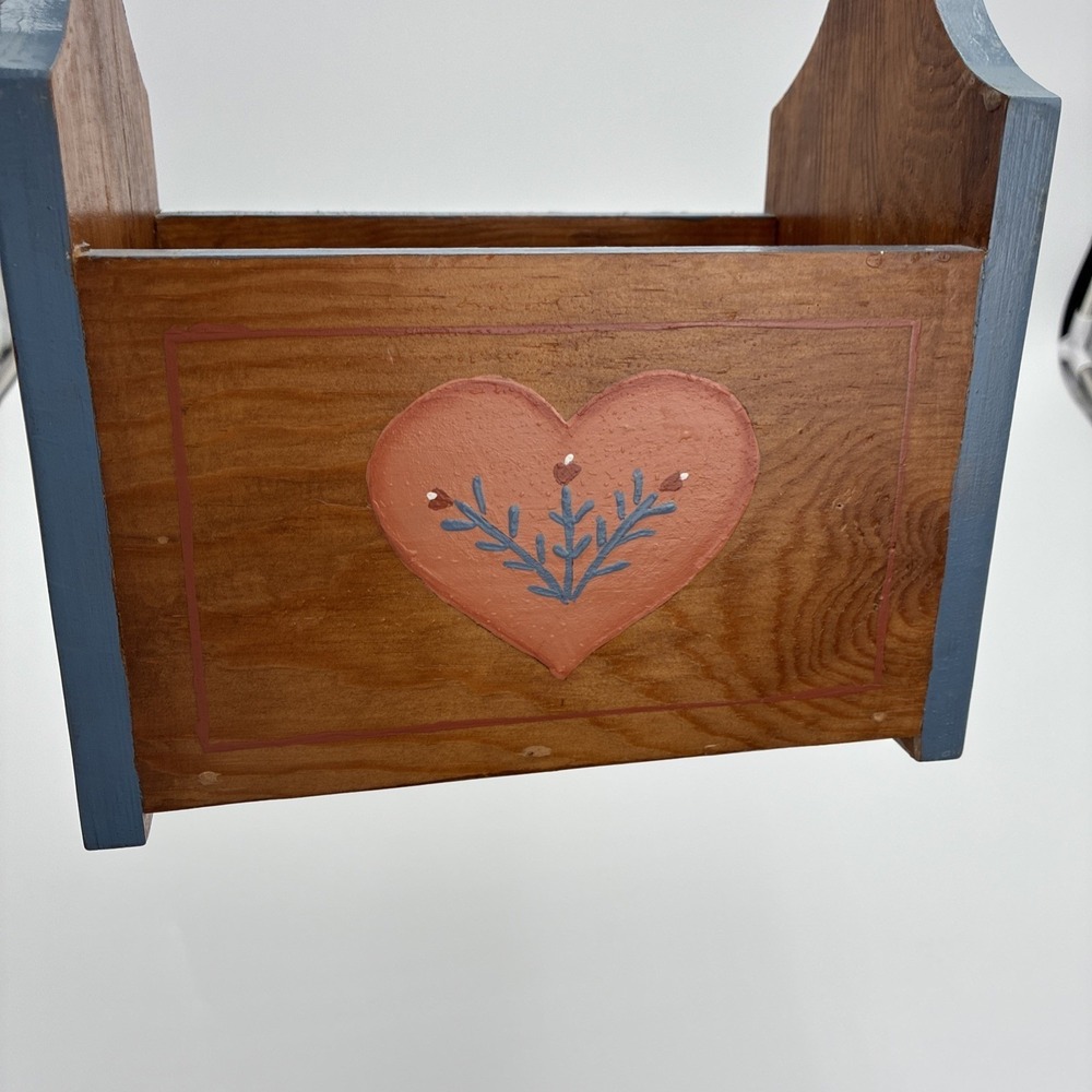 Vtg Hand Painted Wooden Caddy Folk Art Heart Duck Country craft Organizer Blue - Picture 3 of 15